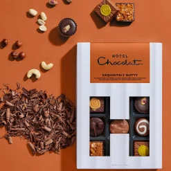 Exquisitely Nutty H-box with Happy Anniversary Sleeve<Hotel Chocolat Best