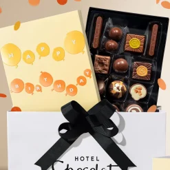 Milk to Caramel H-box with Birthday Balloons Sleeve<Hotel Chocolat Sale