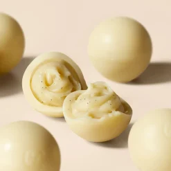 Simple White Chocolate Truffles Selector<Hotel Chocolat Best